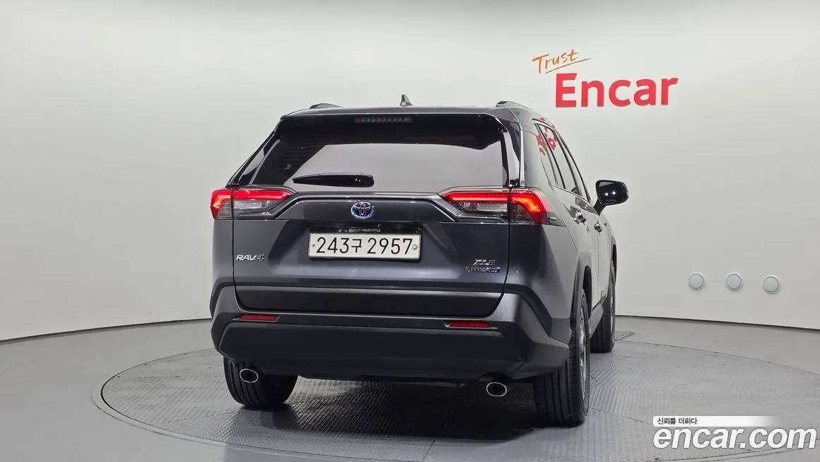 Toyota RAV4 2021 из KR, фото 3