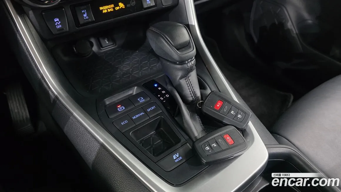 Toyota RAV4 2021 из KR, фото 8