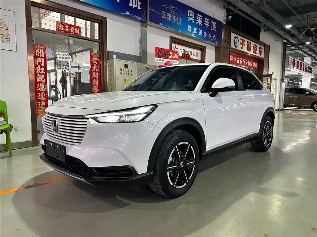 Honda Vezel 2023 из CN, фото 1