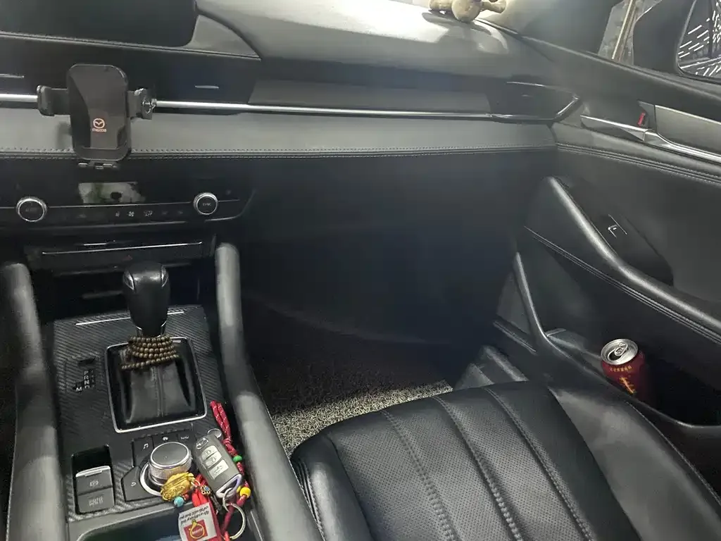 Mazda Atenza 2021 из CN, фото 2