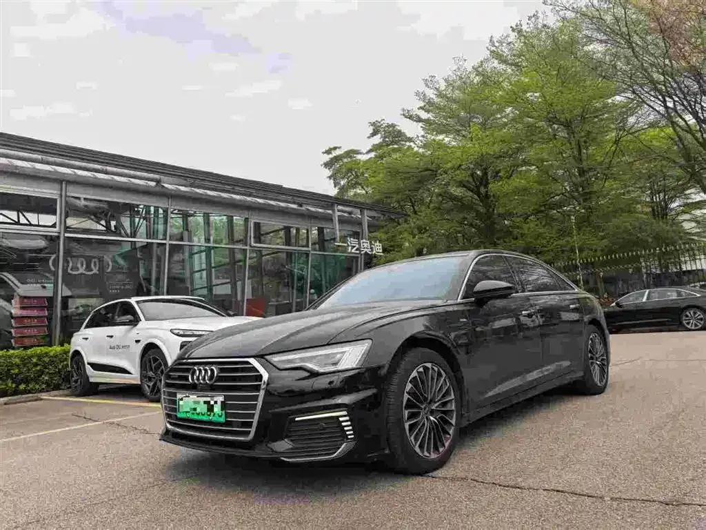 Audi A6L New Energy — фото 1