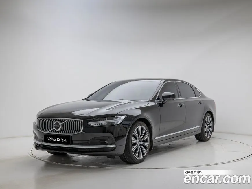 Volvo S90 — фото 1