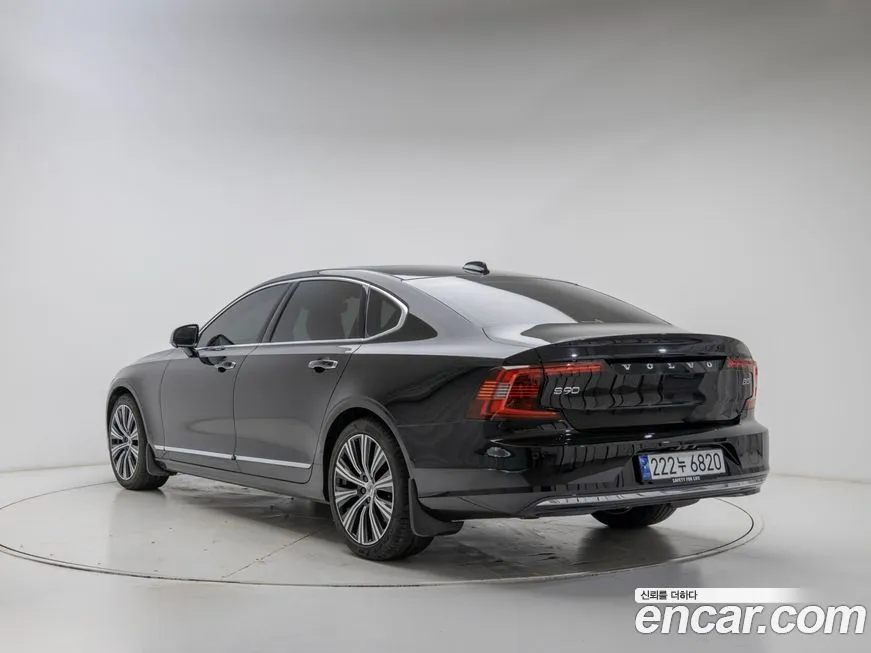 Volvo S90 — фото 5