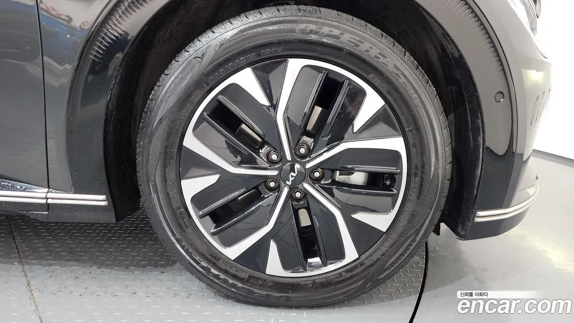 Kia EV6 2022 из KR, фото 8