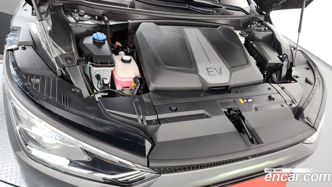Kia EV6 2022 из KR, фото 5