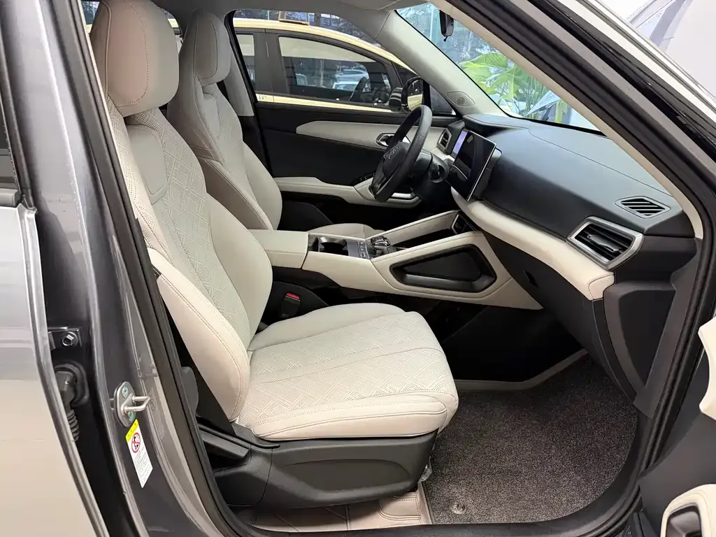 BYD Yuan UP 2025 из CN, фото 4