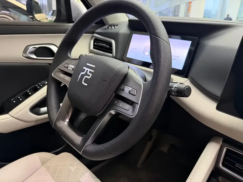 BYD Yuan UP 2025 из CN, фото 2