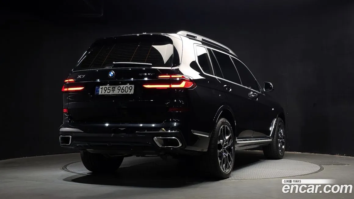 BMW X7 — фото 4
