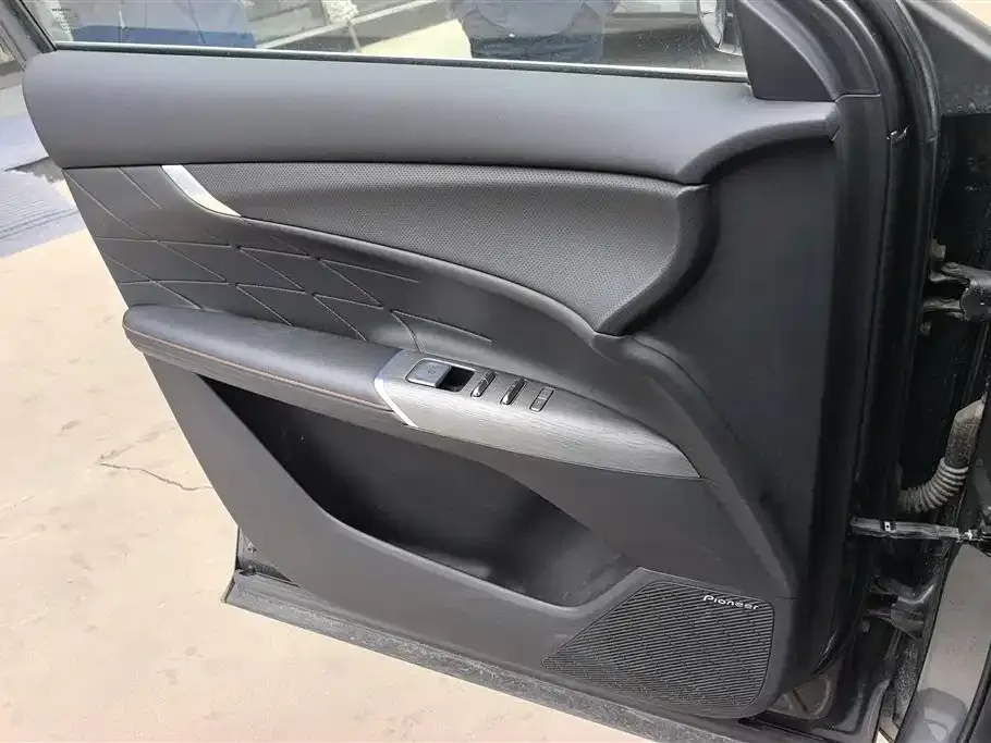Changan CS75PLUS 2025 из CN, фото 2