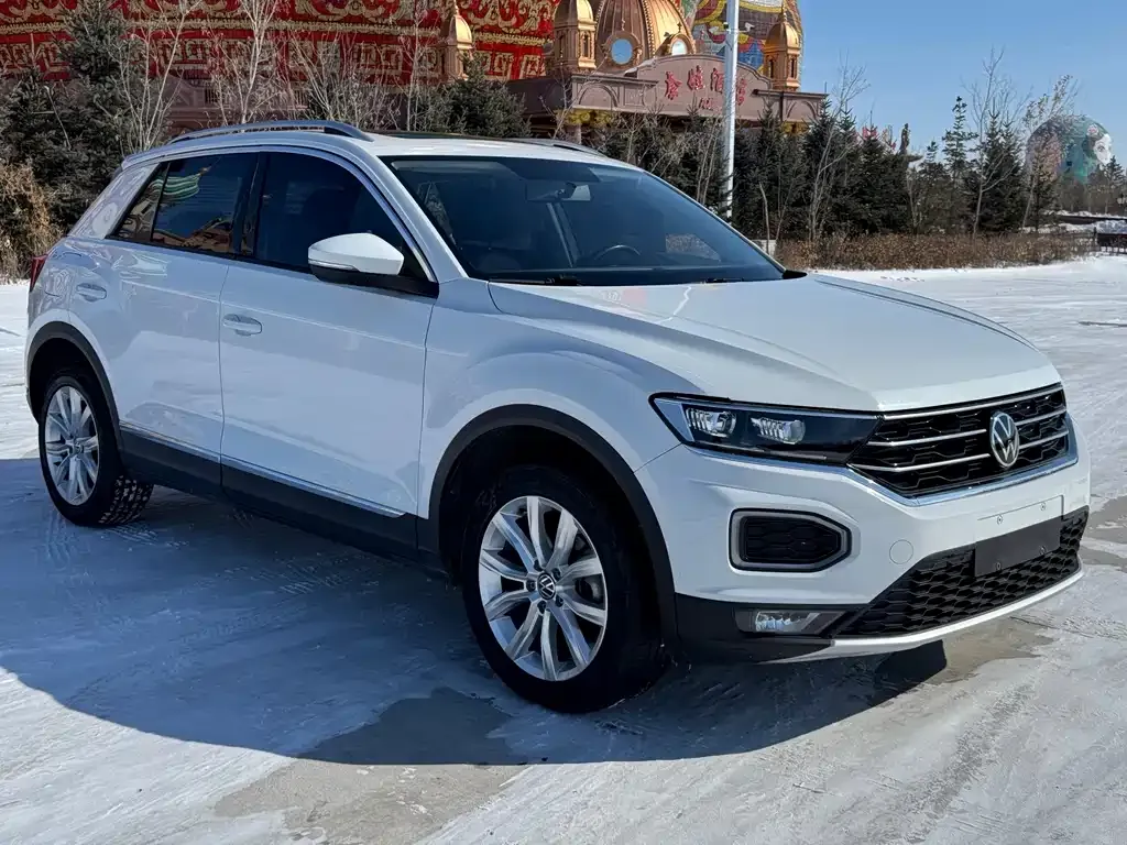 Volkswagen T-Roc 2023 из CN, фото 10