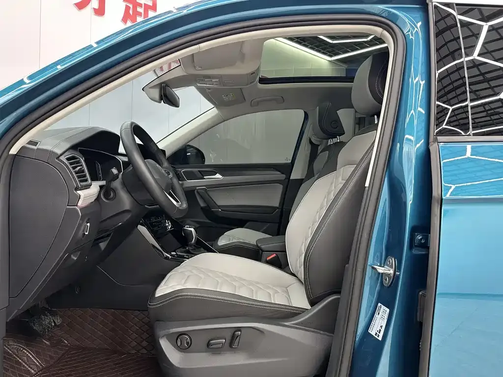 Volkswagen Tayron 2023 из CN, фото 3
