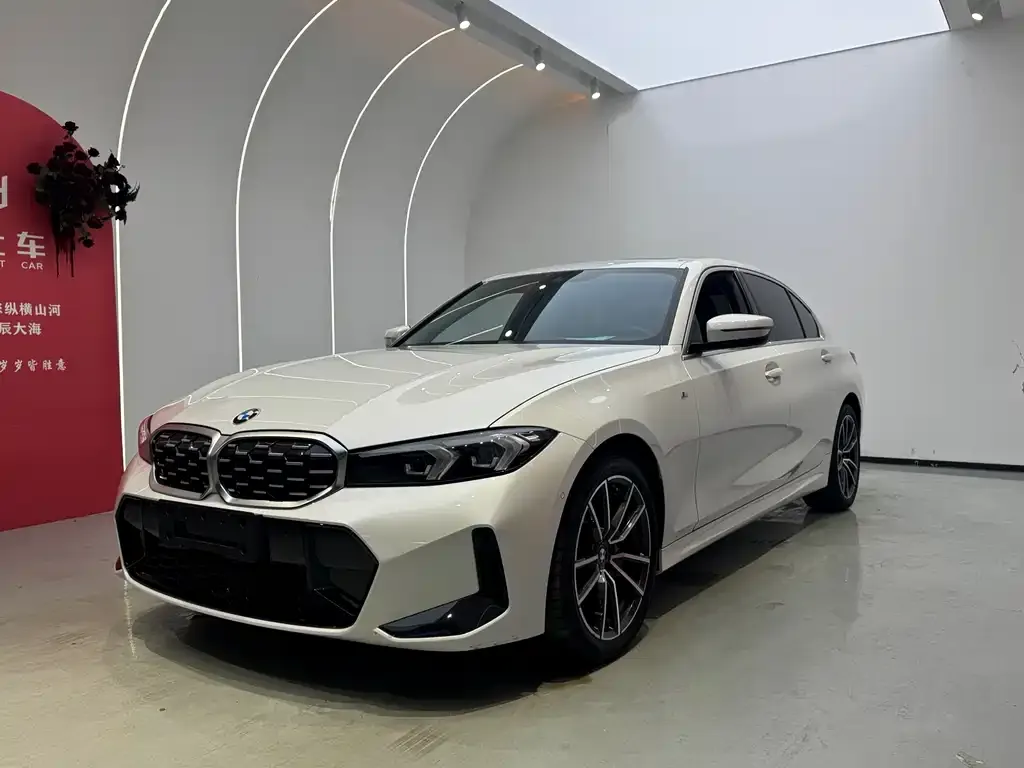 BMW 3 Series 2024 из CN, фото 1