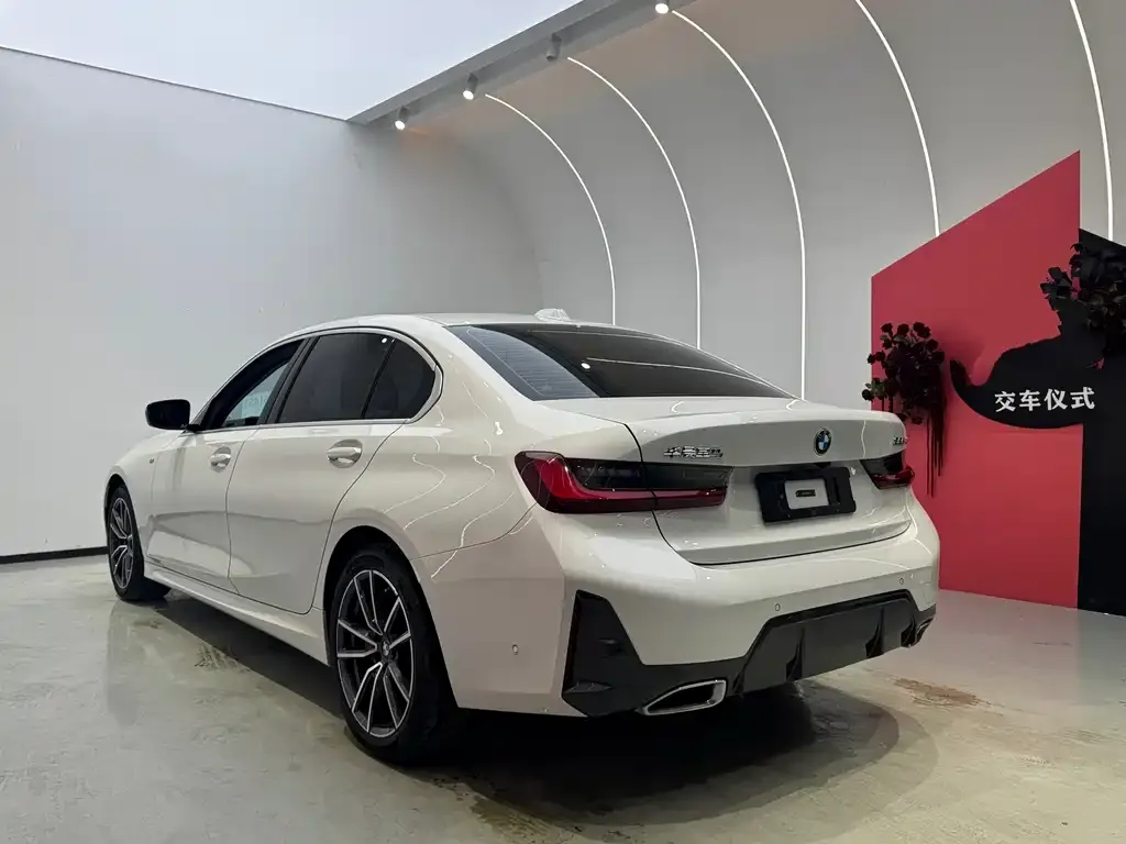 BMW 3 Series 2024 из CN, фото 3