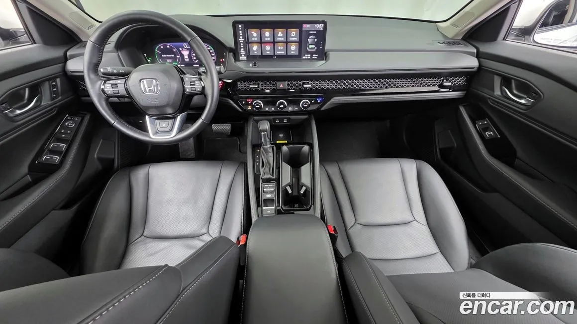 Honda Accord — фото 2