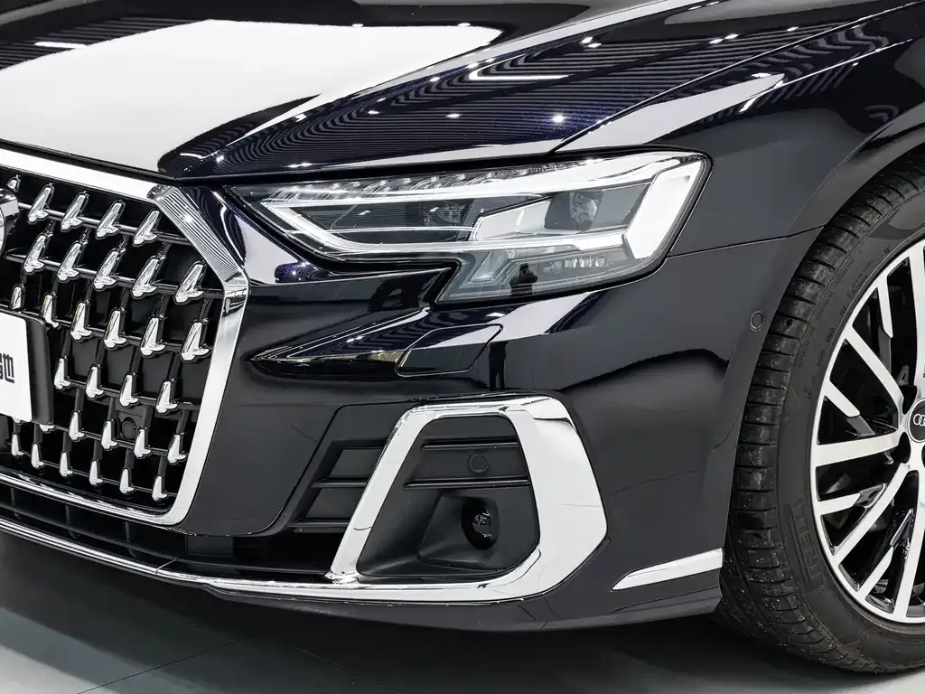 Audi A8 2025 из CN, фото 8