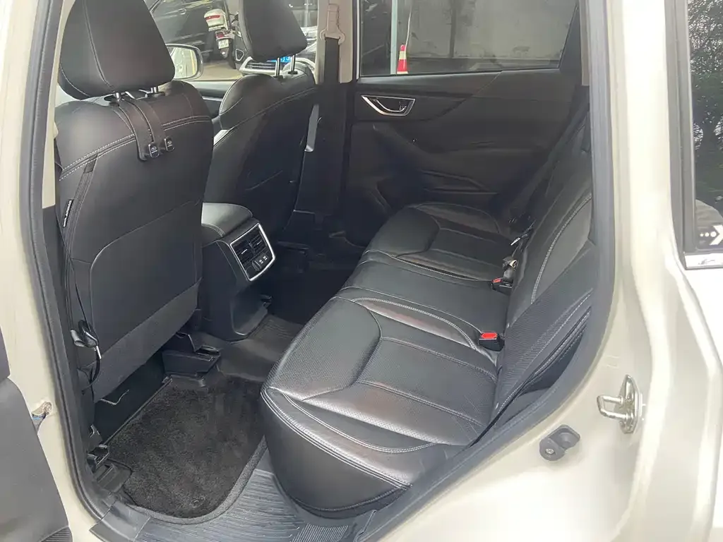 Subaru Forester 2021 из CN, фото 2