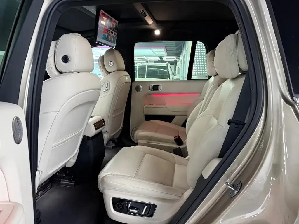 Li Auto L8 2024 из CN, фото 2