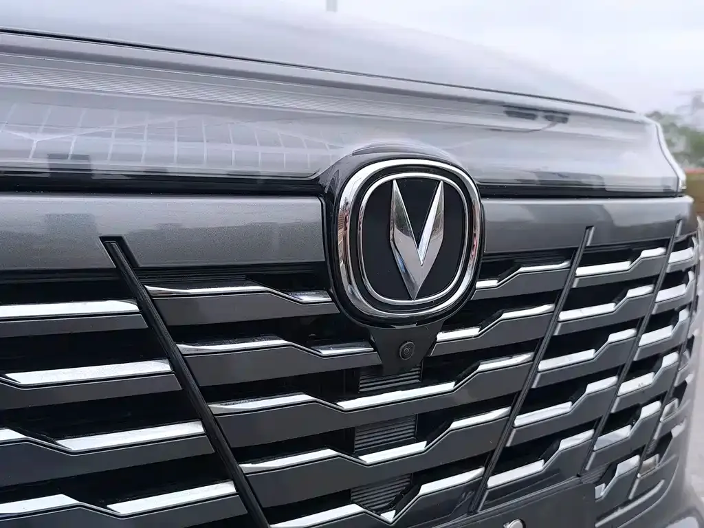 Changan CS75PLUS — фото 2
