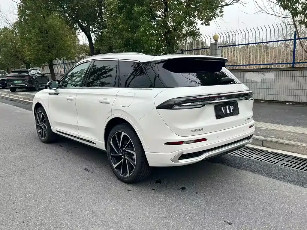 Lincoln Corsair 2024 из CN, фото 8