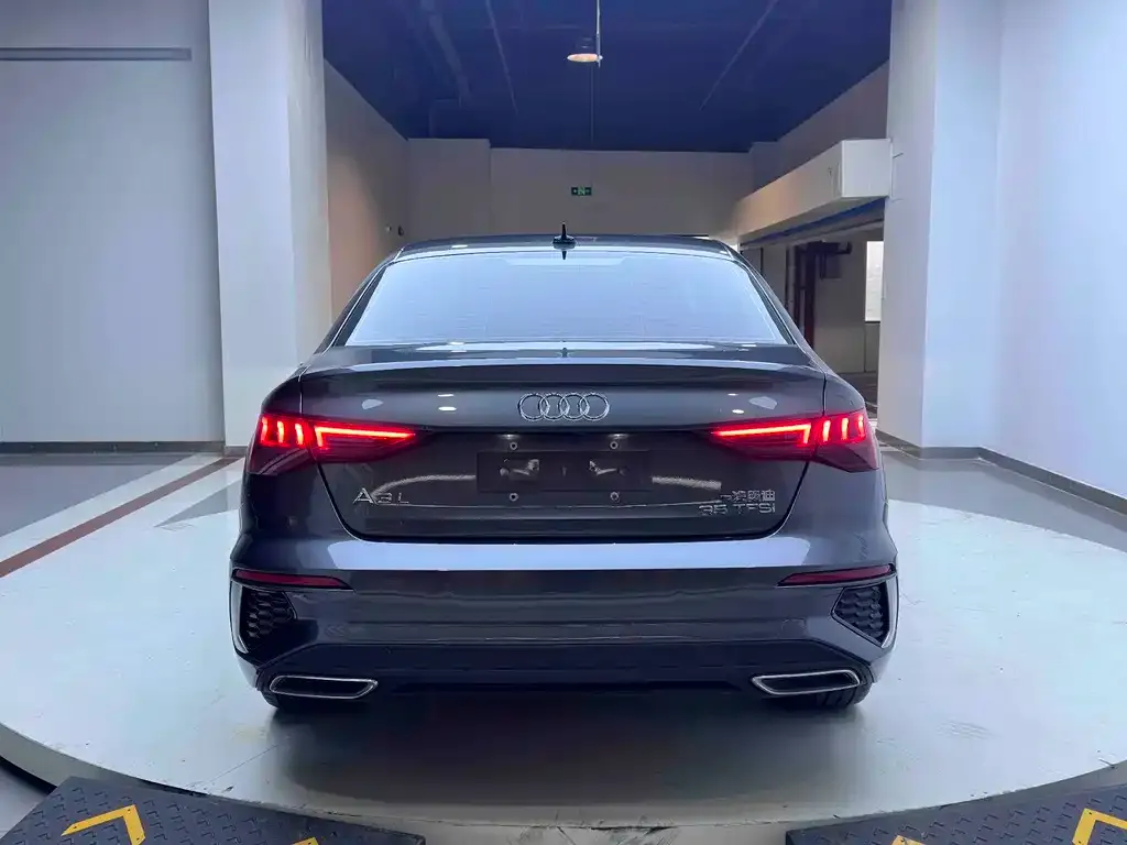 Audi A3 2022 из CN, фото 10