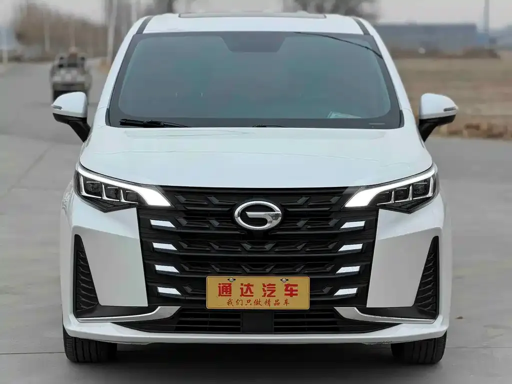 GAC Motor Trumpchi M6 — фото 1