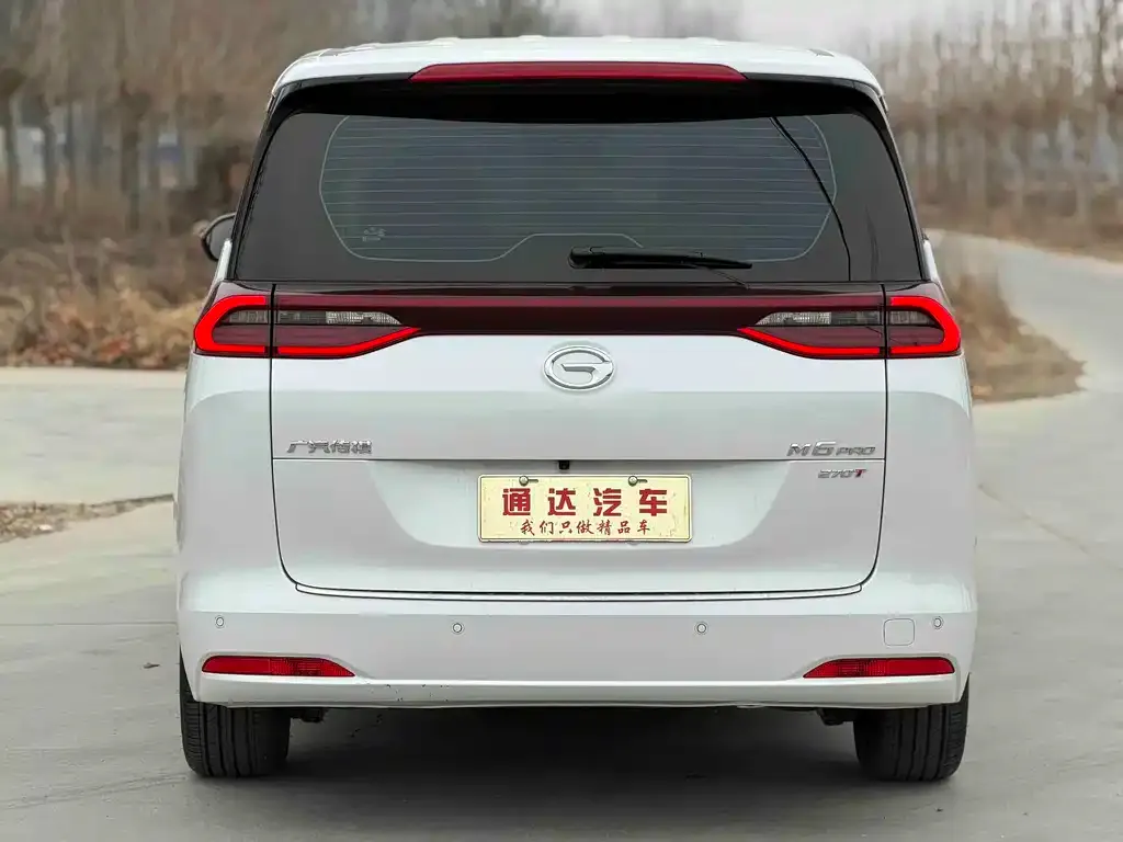 GAC Motor Trumpchi M6 — фото 5