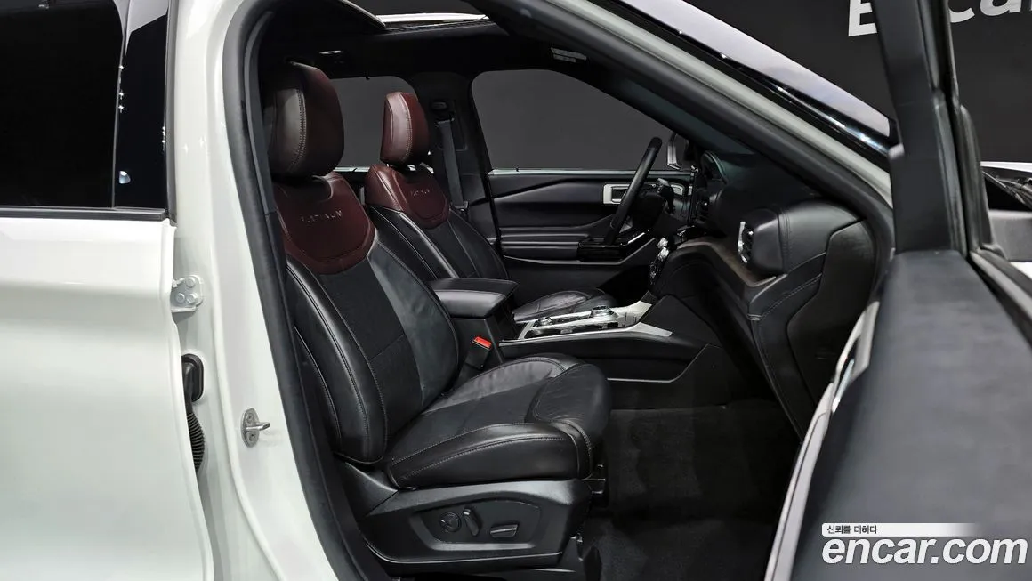 Ford Explorer 2023 из KR, фото 10