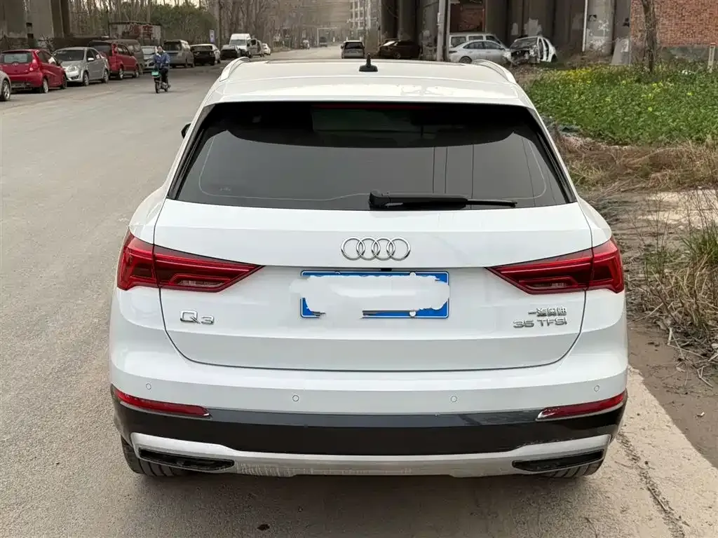 Audi Q3 — фото 5
