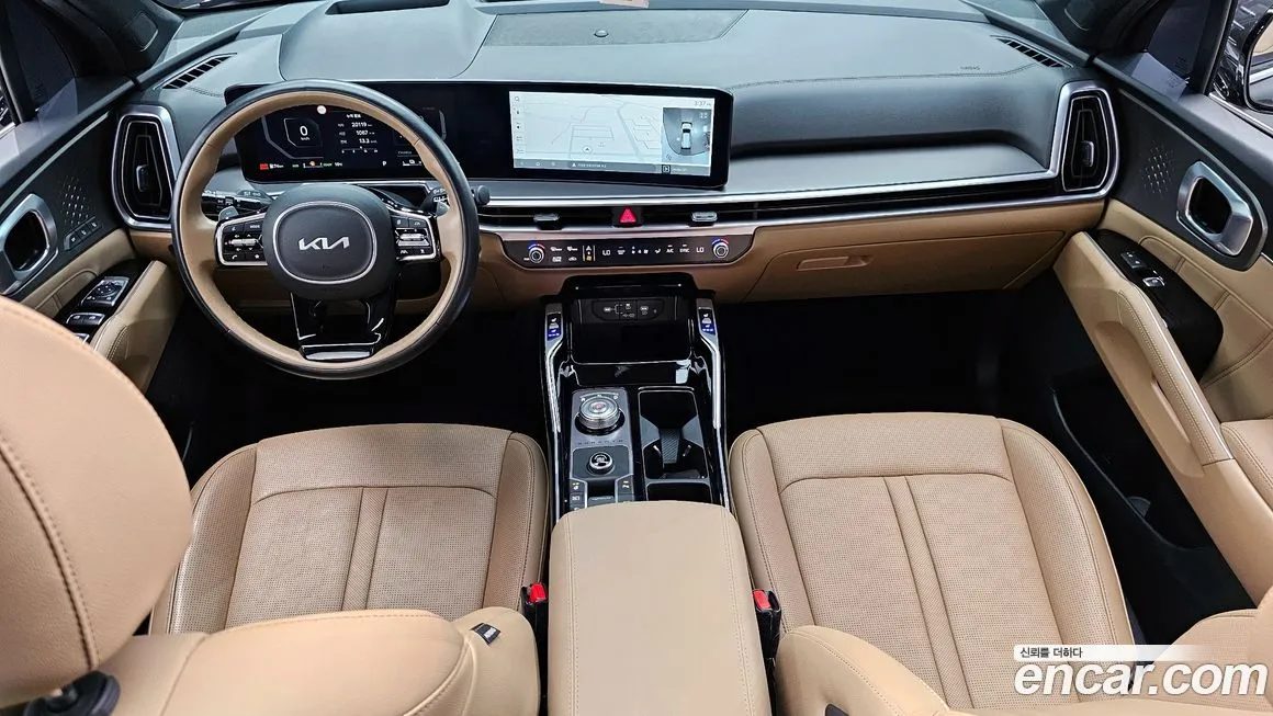 Kia Sorento — фото 10