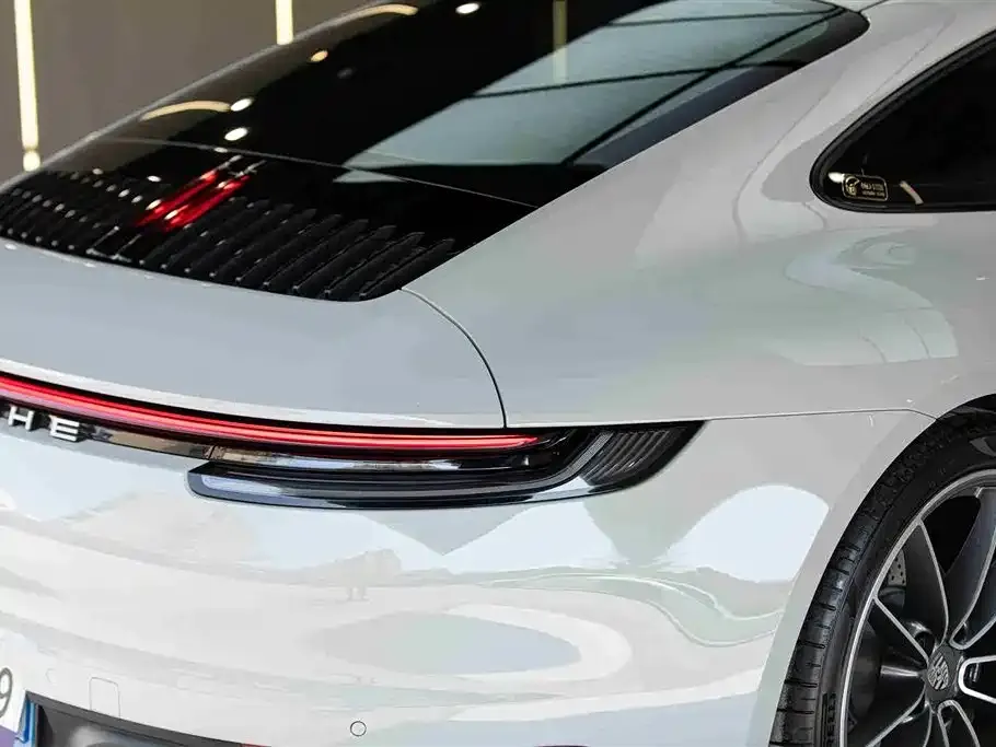 Porsche 911 2024 из CN, фото 5