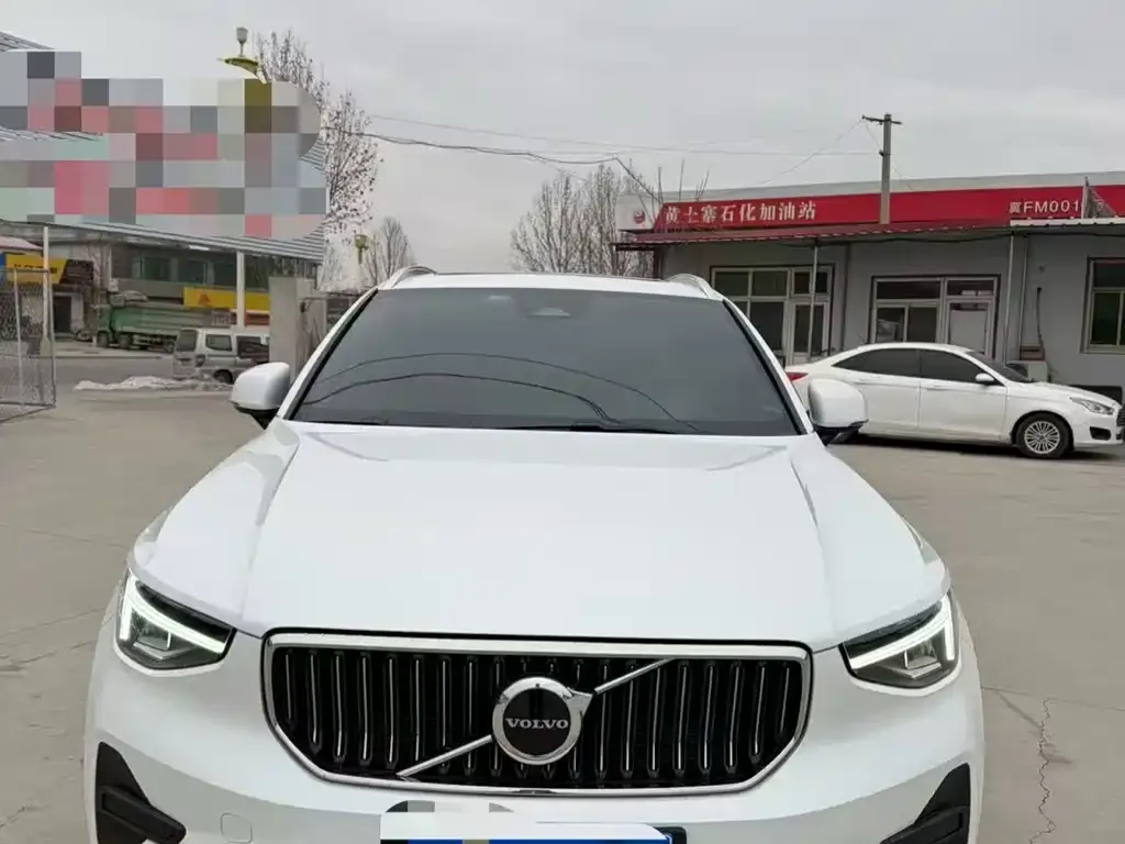Volvo XC40 2023 из CN, фото 2