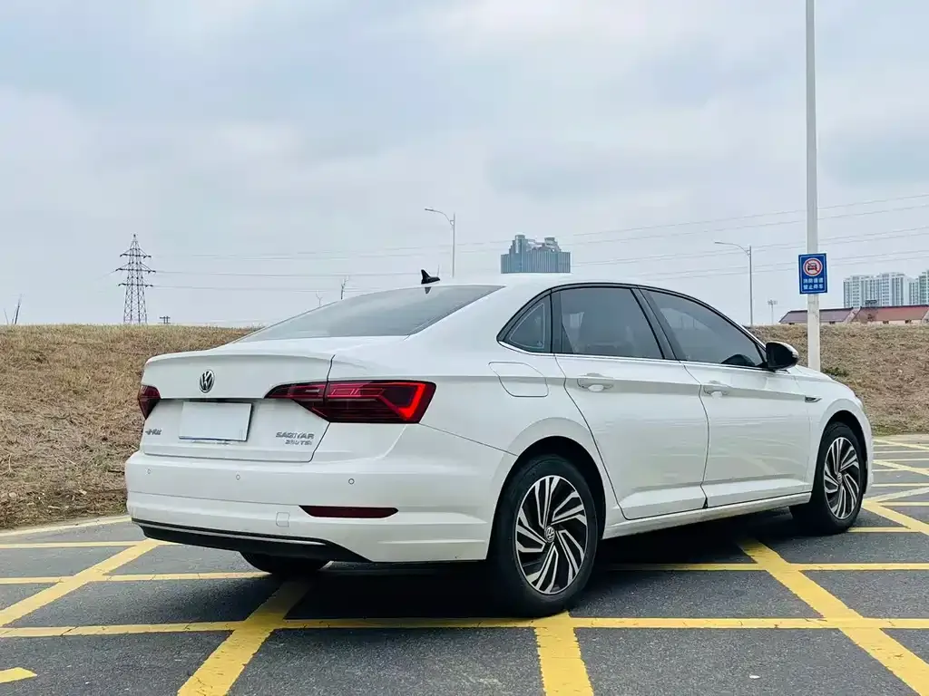 Volkswagen Sagitar 2022 из CN, фото 5
