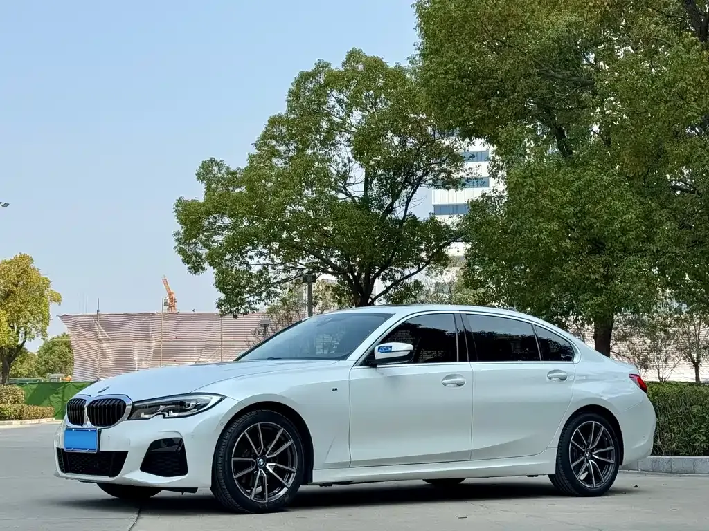BMW 3 Series — фото 10