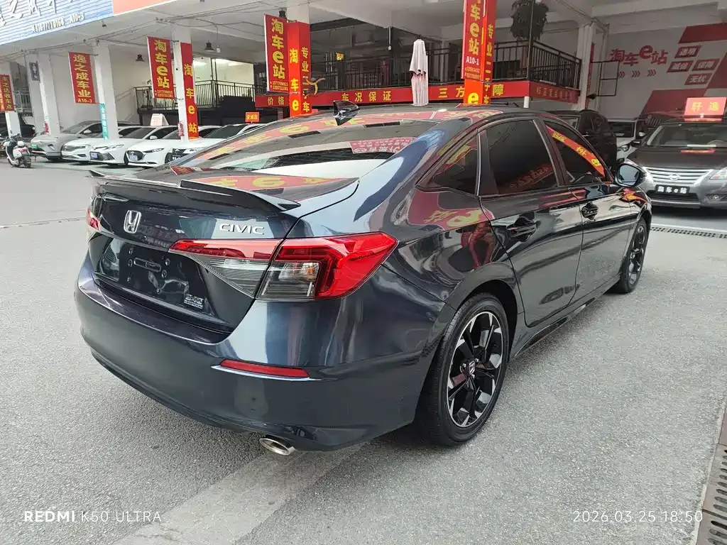 Honda Civic — фото 8