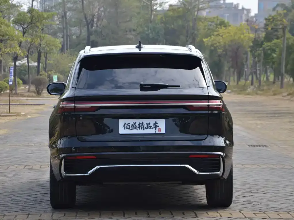 Geely Xingyue L — фото 4