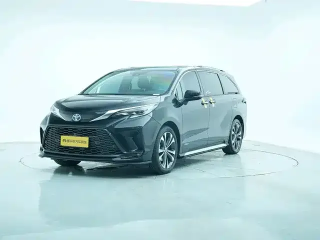 Toyota Granvia 2024 из CN, фото 1
