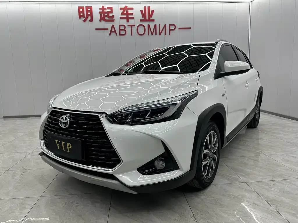 Toyota Yaris L 2023 из CN, фото 1