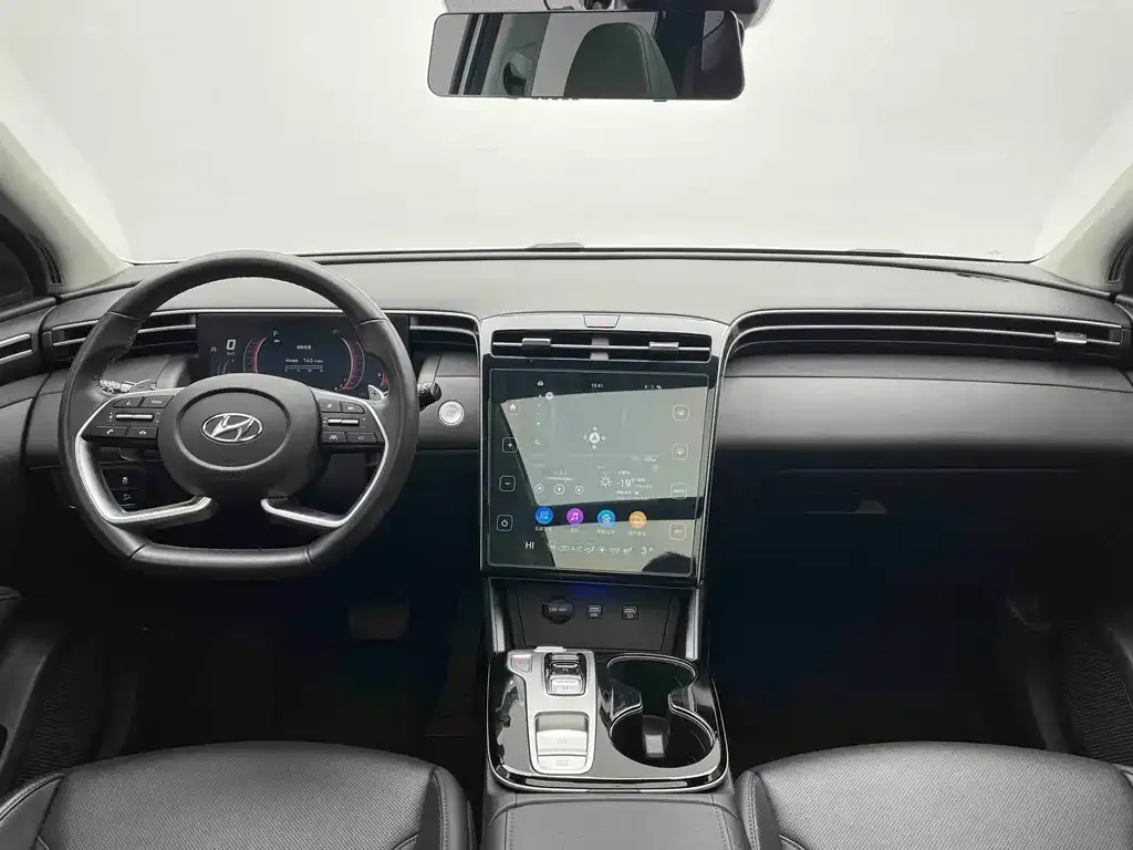 Hyundai Tucson — фото 9