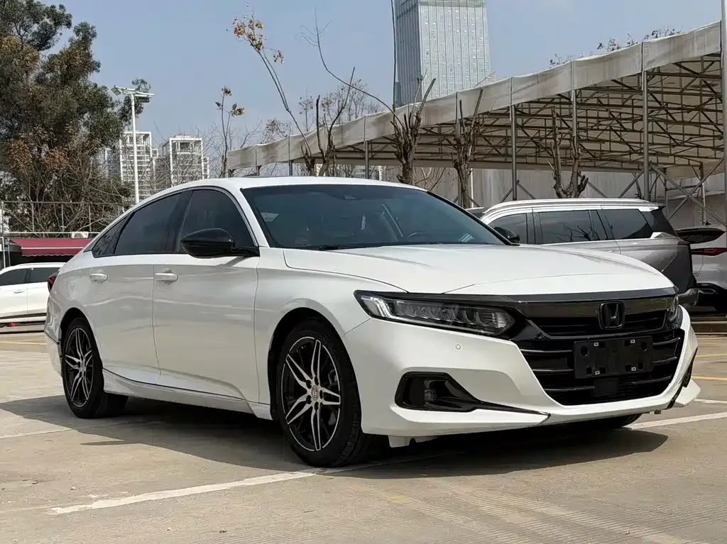 Honda Accord — фото 6
