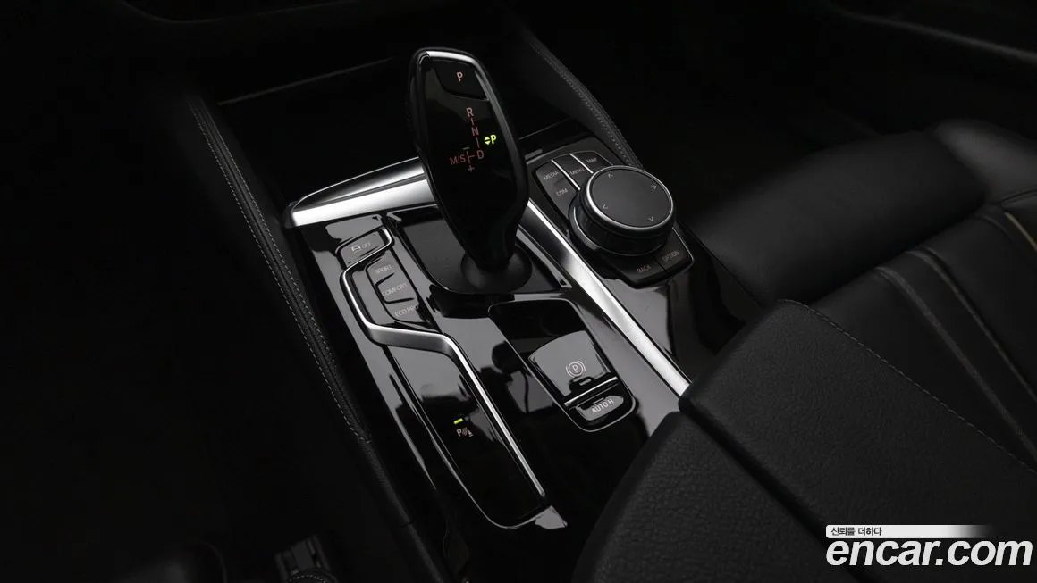 BMW 5-Series 2022 из KR, фото 6