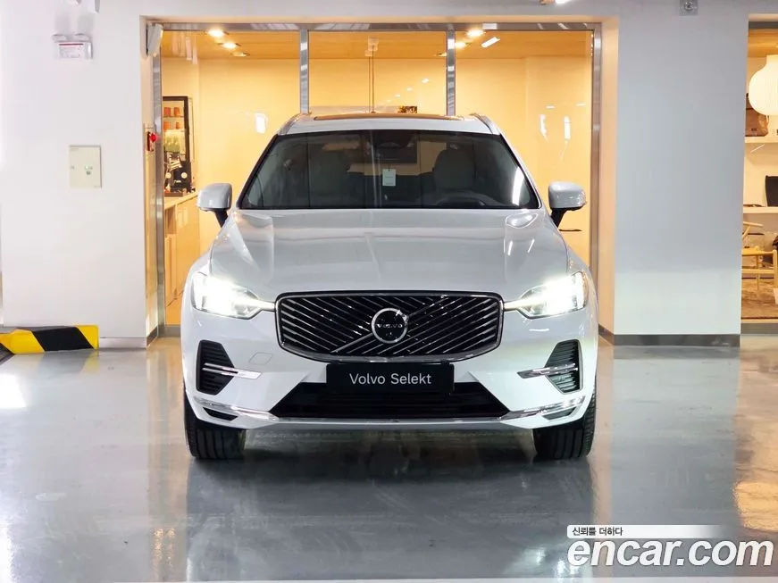 Volvo XC60 — фото 2