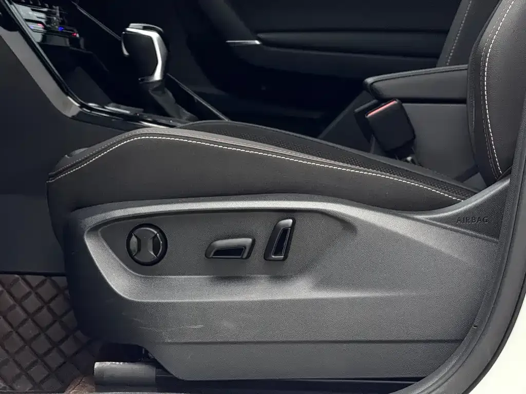 Volkswagen Tayron 2021 из CN, фото 10