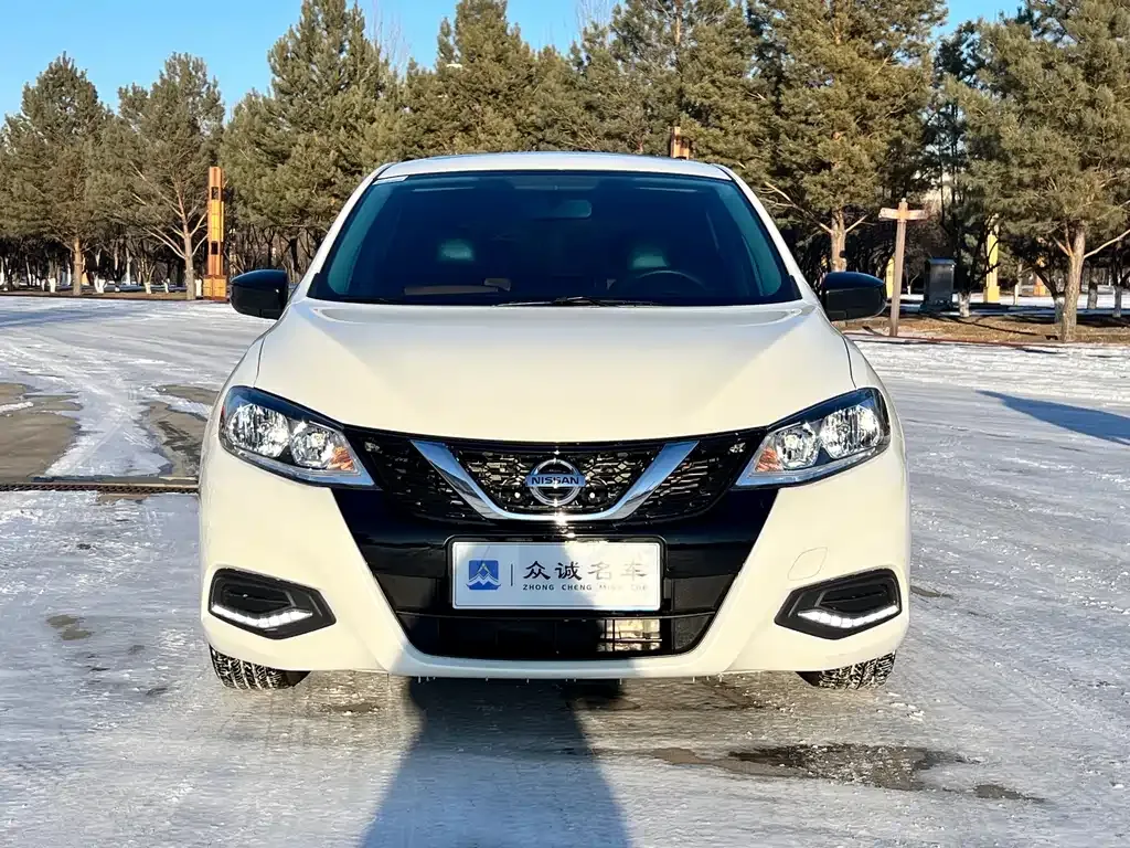 Nissan Tiida 2024 из CN, фото 7