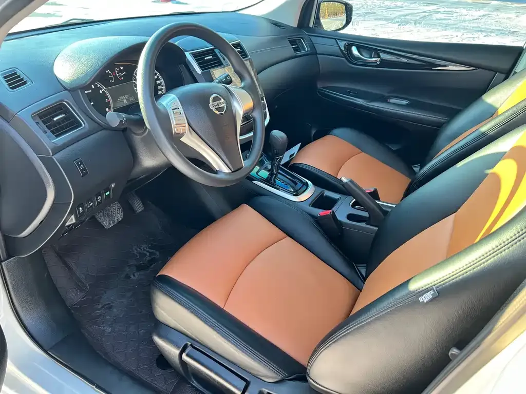 Nissan Tiida 2024 из CN, фото 6
