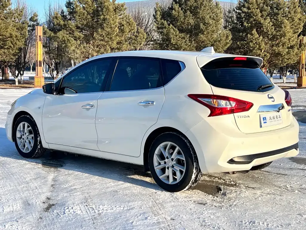 Nissan Tiida 2024 из CN, фото 8