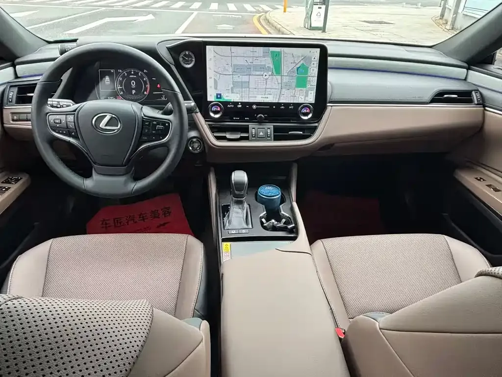 Lexus ES 2025 из CN, фото 8