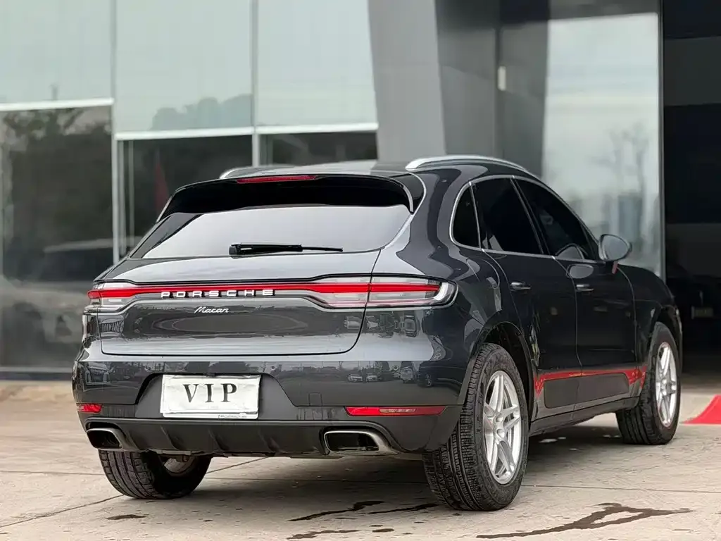 Porsche Macan — фото 9