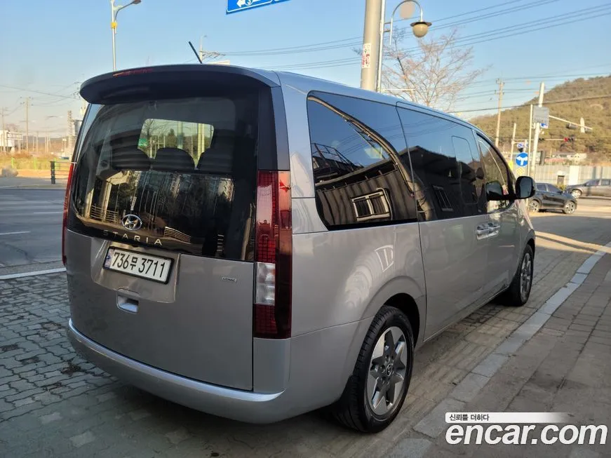 Hyundai Staria 2024 из KR, фото 5