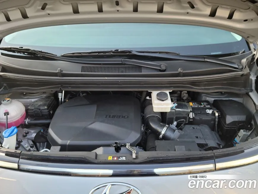 Hyundai Staria 2024 из KR, фото 3