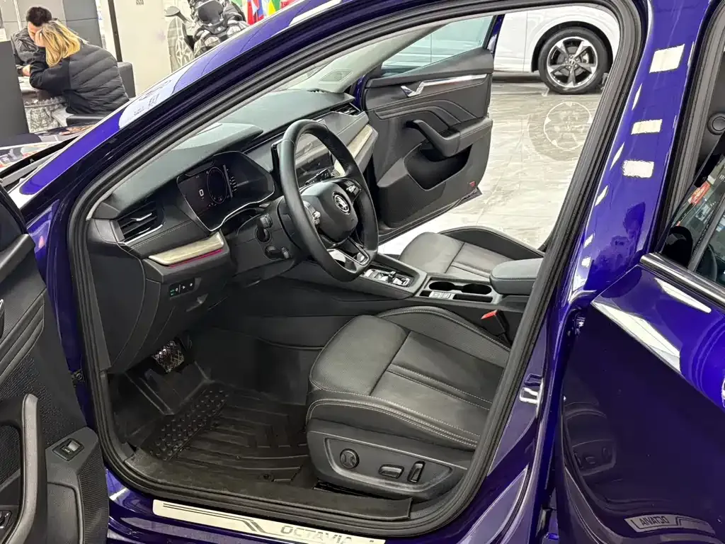 Skoda Octavia 2022 из CN, фото 8